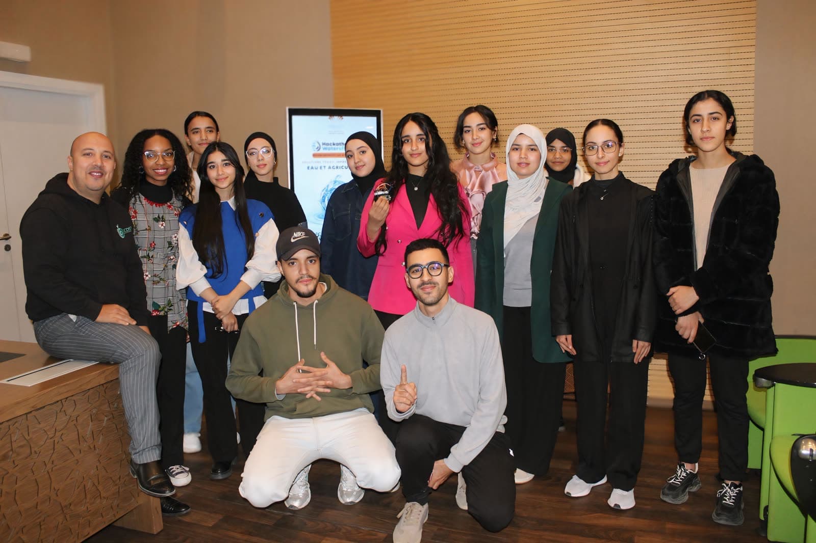 Photo de groupe du hackathon Water4Future